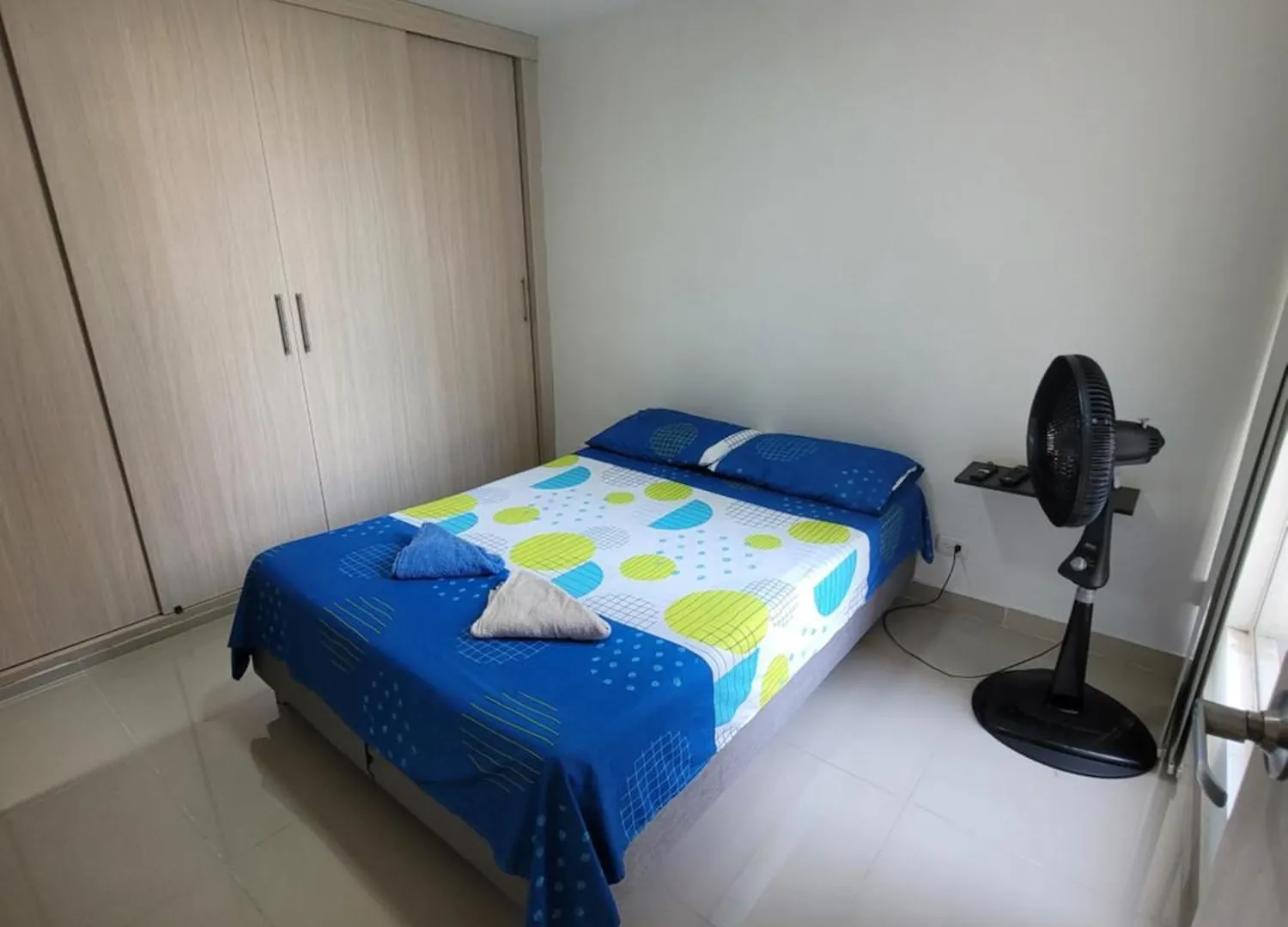 Cali Piso 3-03 Sector Sur Valle Del Lili Apartamento Amplio